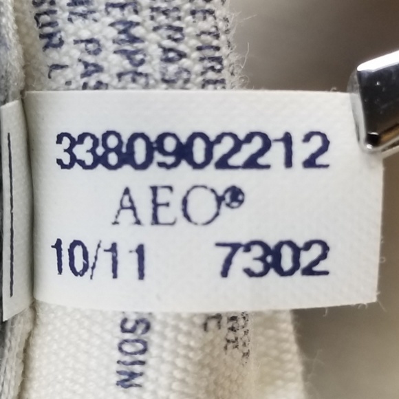 American Eagle | Maroon & Gray Striped Sweater - Picture 8 of 8